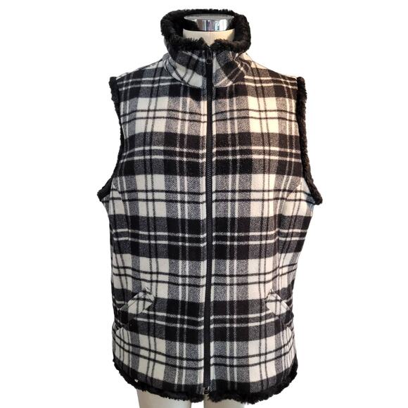 Woolrich Moccasin Plaid Wool Blend Vest Womens Size L Black White Cozy Gorpcore - Picture 1 of 12